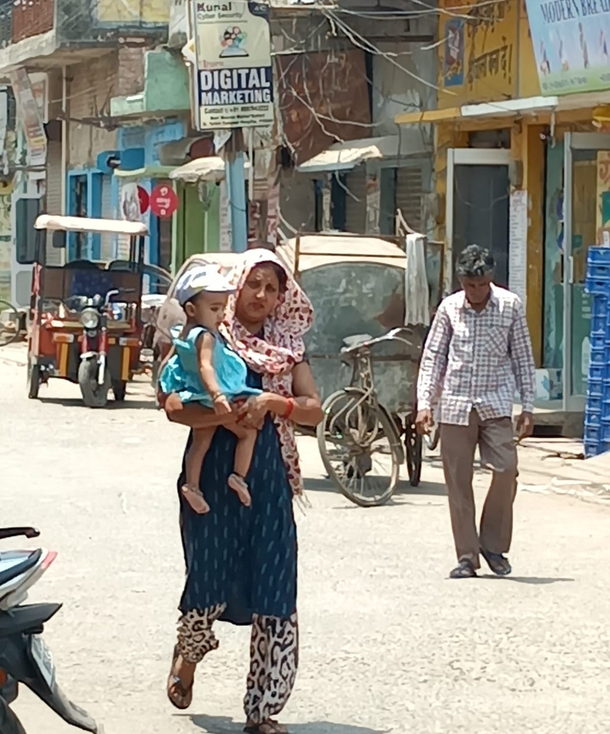 Skin burning due to strong sunlight, temperature crosses 40 degrees