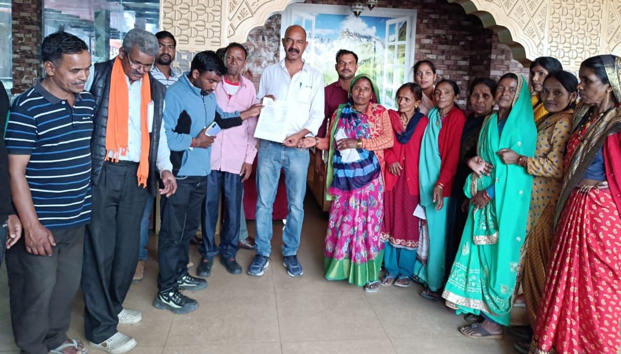 Demand not to open restaurant on the roof of Loha Kala Growth Center
