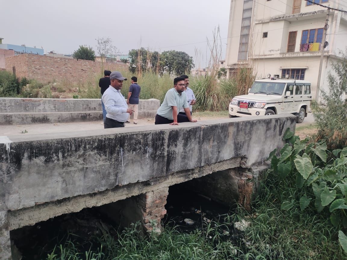 Gabia drain eaten away by encroachment in Kashipur