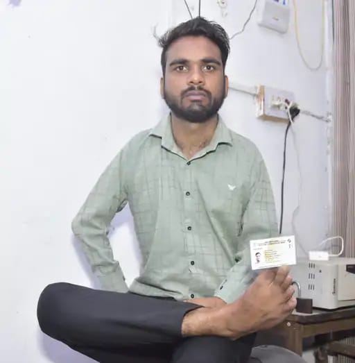 Defeats disability with courage... Praveen will press EVM button with toe