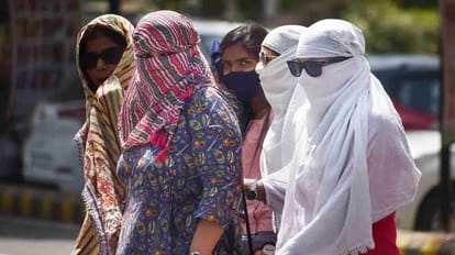 UP: Heat broke many records on Tuesday, mercury in four cities remained above 48 degrees, strict warning from