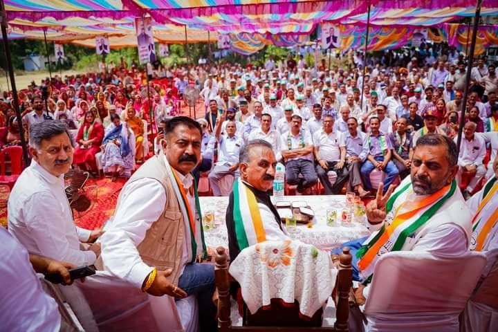 Not even an inch of railway line has been laid for Anurag's dream project: Raizada