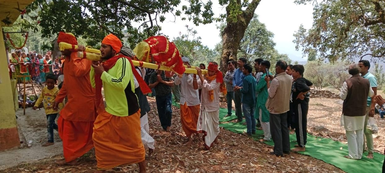 The doors of the Vaishnav Dham of Mehar Pinana opened as per the rituals.