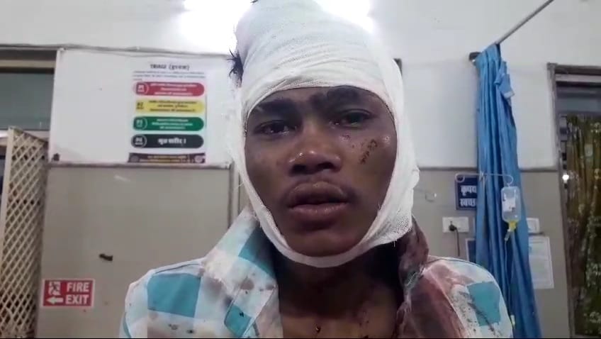 Driver attacked passenger coming from Mumbai with iron rod at Damoh bus stand
