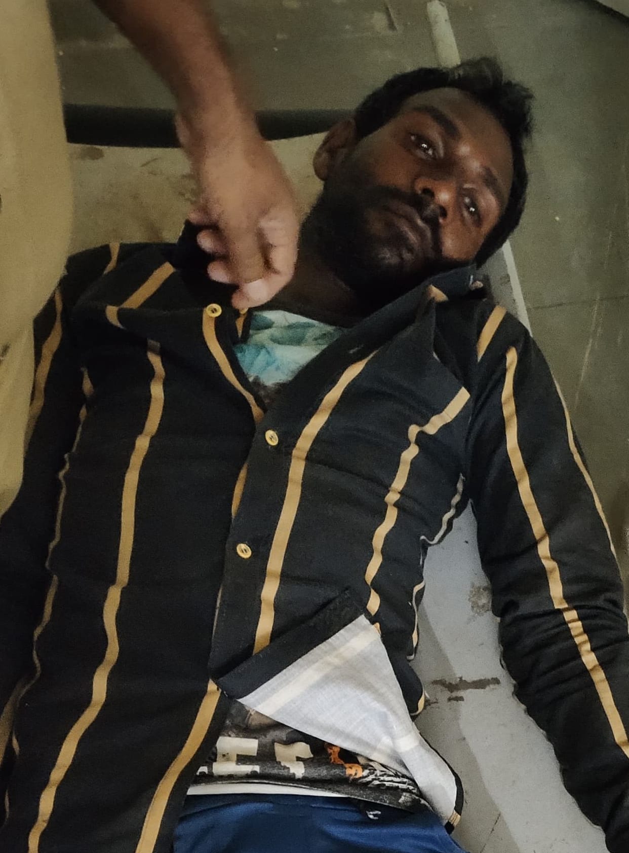 Two miscreants shot in encounter, three arrested