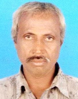 Frustrated with illness, a laborer committed suicide by jumping in front of a train.