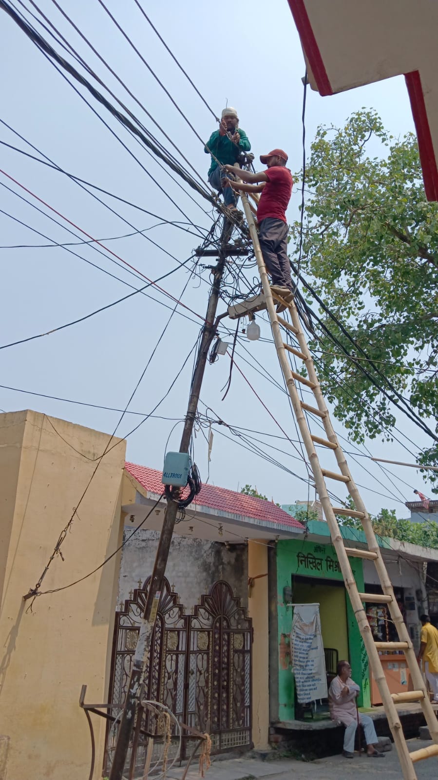 700 consumers did not get electricity for the whole day