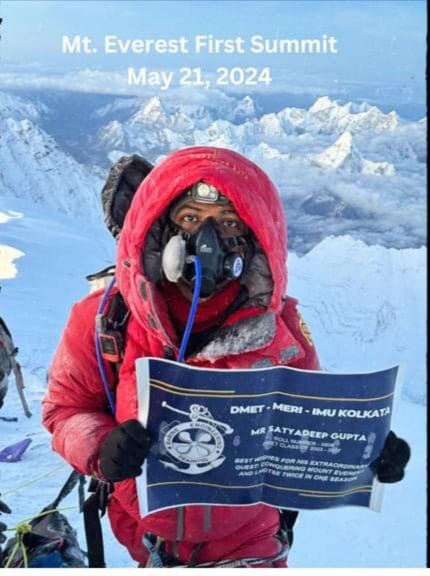 Satyadeep of Puranpur conquered Everest and Lhotse peak