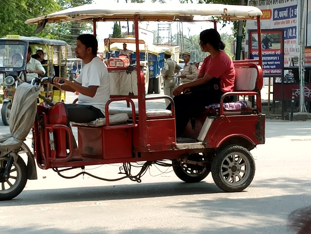 E-rickshaw drivers do not obey ARTO orders