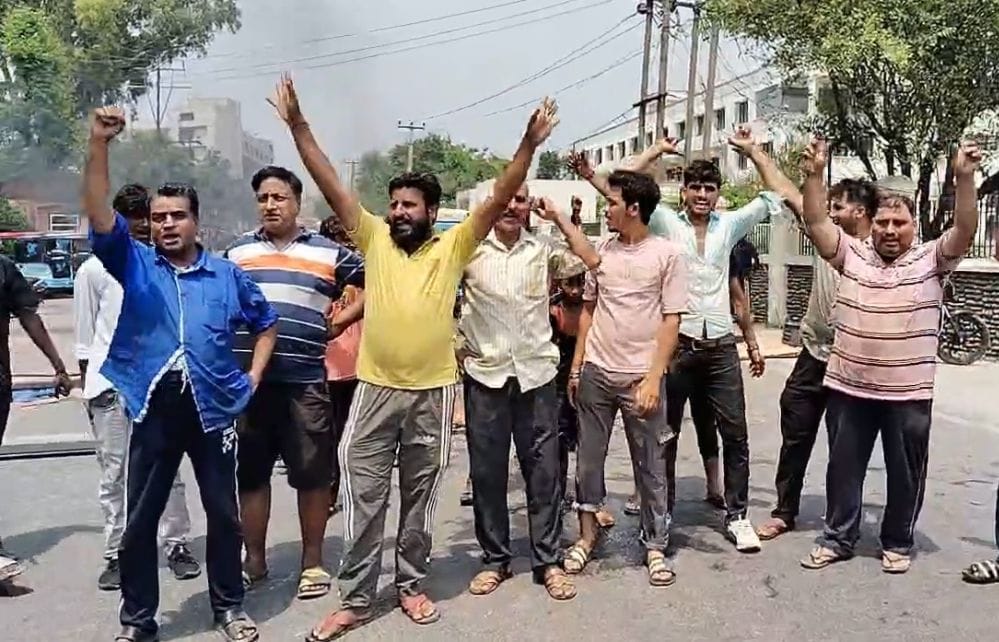 Protest Against Municipal Corporation Jammu