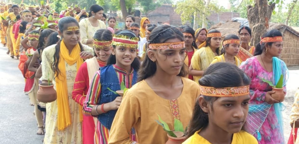 Srimad Bhagwat Katha begins with Kalash procession