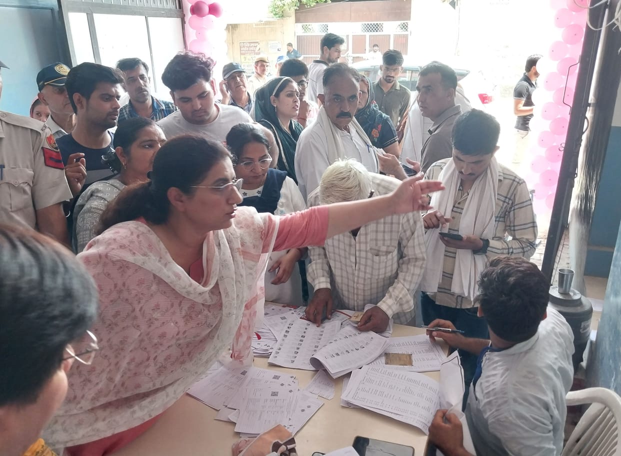 Election agent booth removed by DC