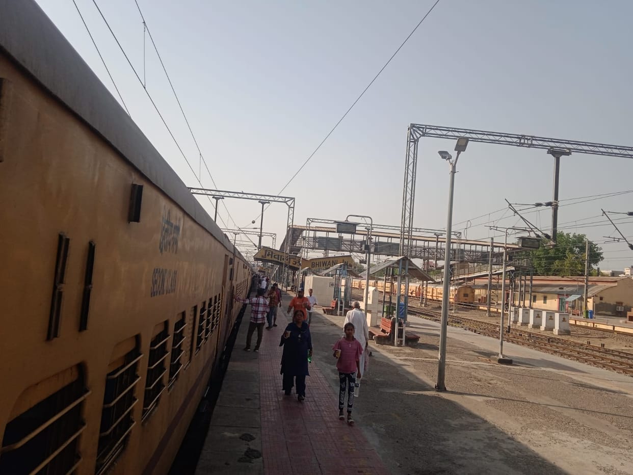 Crack derailed due to heat, Meerut-Shri Ganganagar reached Hisar with a delay of 2 hours 38 minutes