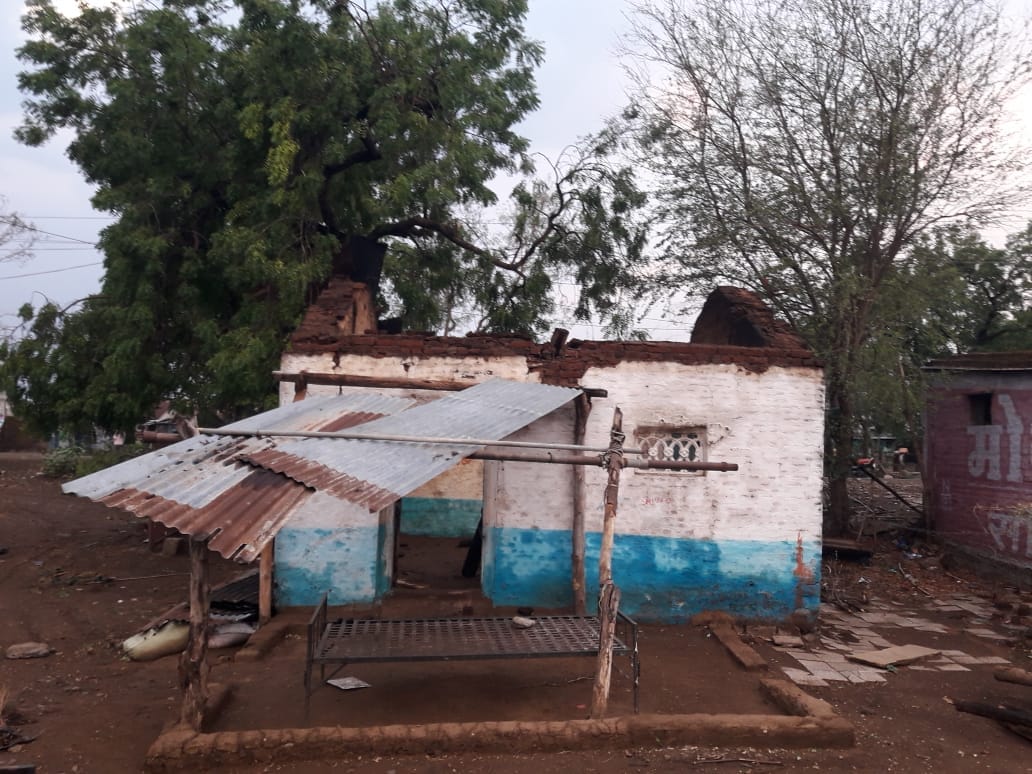 Amidst the scorching heat, strong winds blew late in the evening
