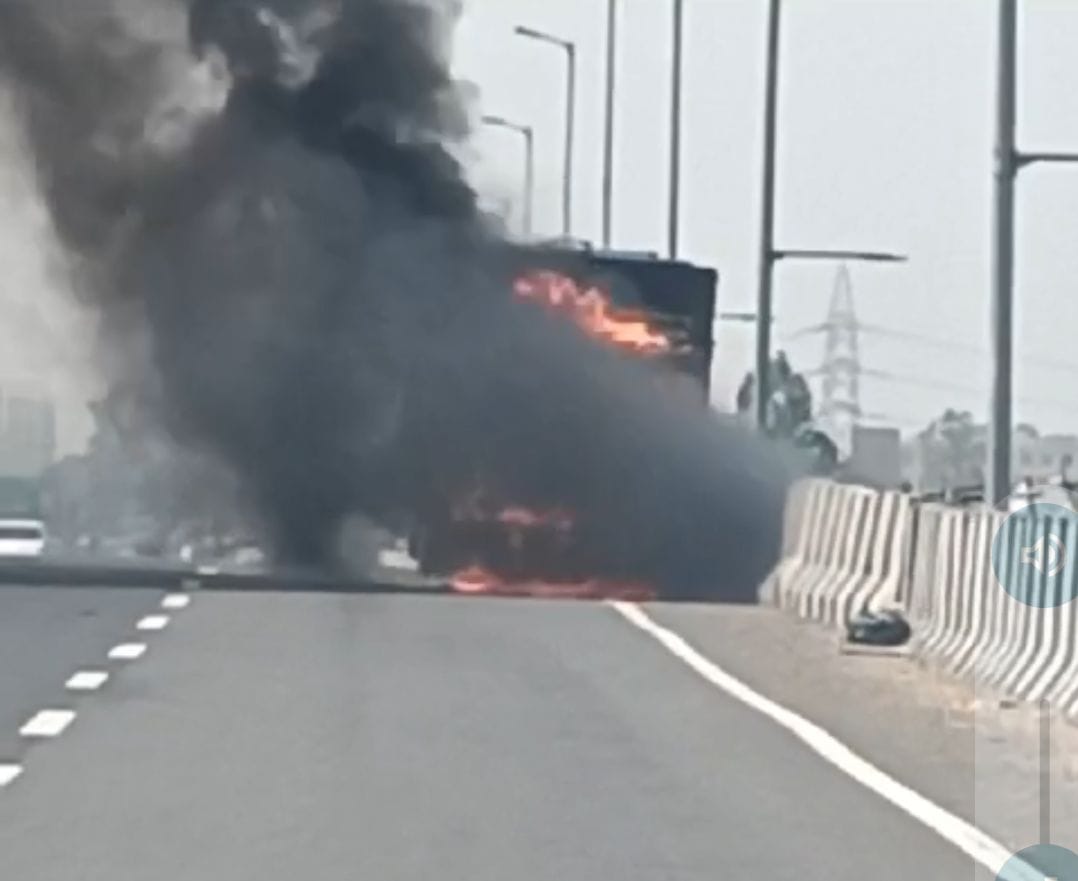 fire in a container filled with catechu