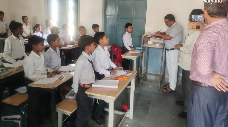 Sonipat News: गर्मी की छुट्टी के बावजूद खुले रहे कई निजी स्कूल, मुख्यमंत्री उड़नदस्ता ने डाला छापा