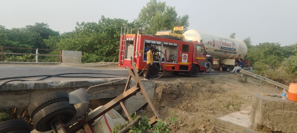 Tanker full of LPG was taken out after refilling it in another capsule.