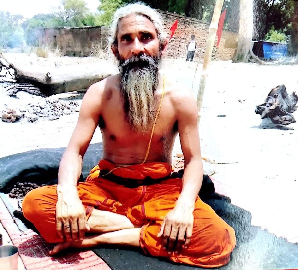 Baba of Kali Kamali passes away, burial given in ashram