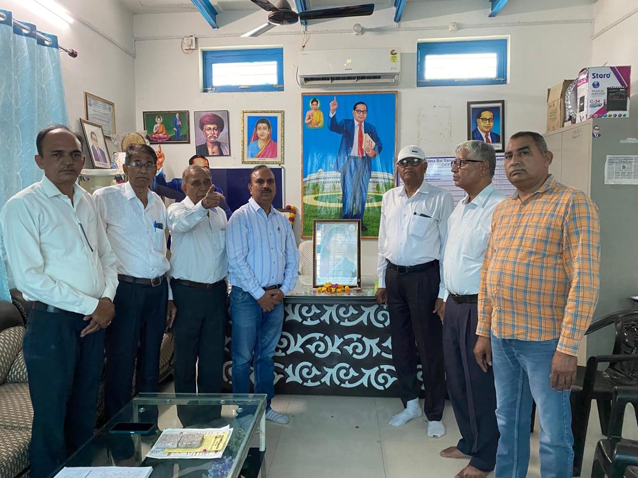 Tribute paid to Mata Ramabai on her death anniversary