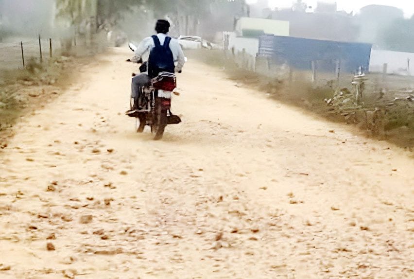 Reconstruction of Gumd to Garhi Jhanjhara road begins, road will be 18 feet wide