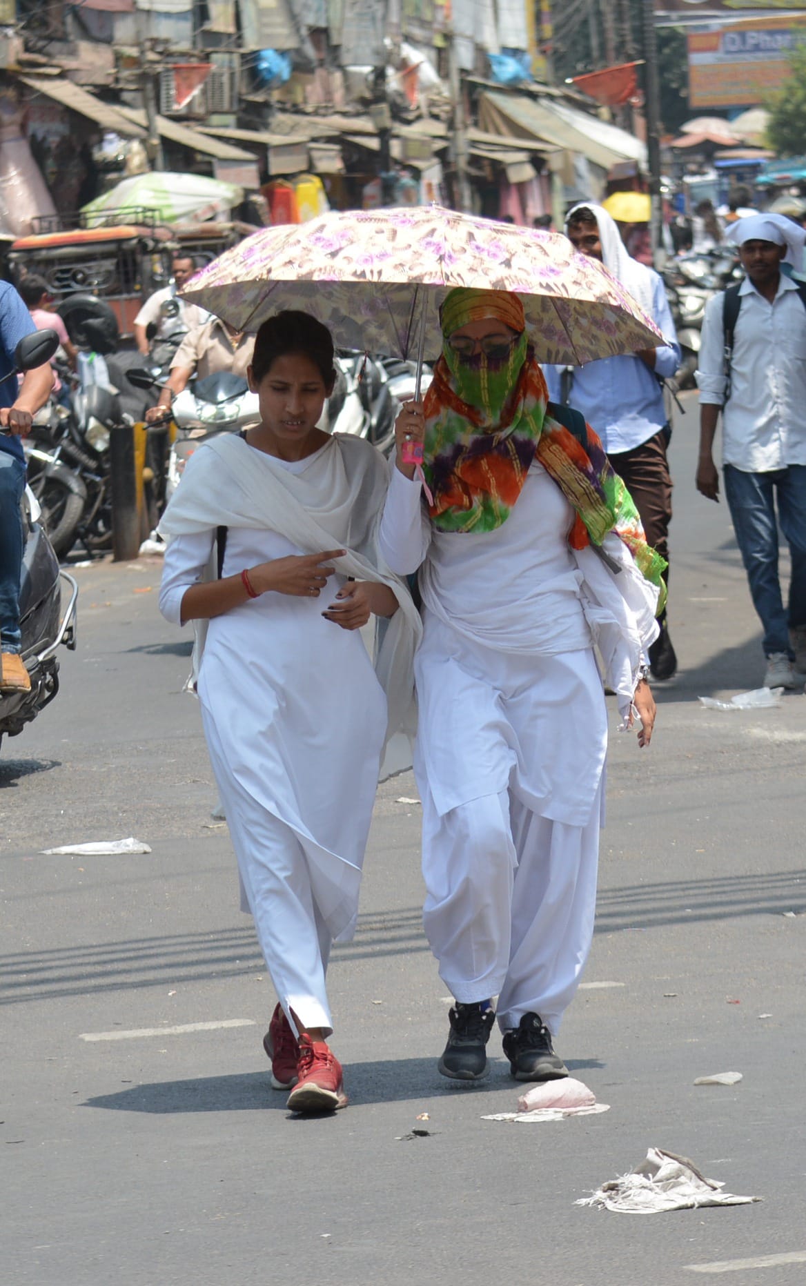 Temperature increased by 3.1 degrees at night, heat wave tormented during the day
