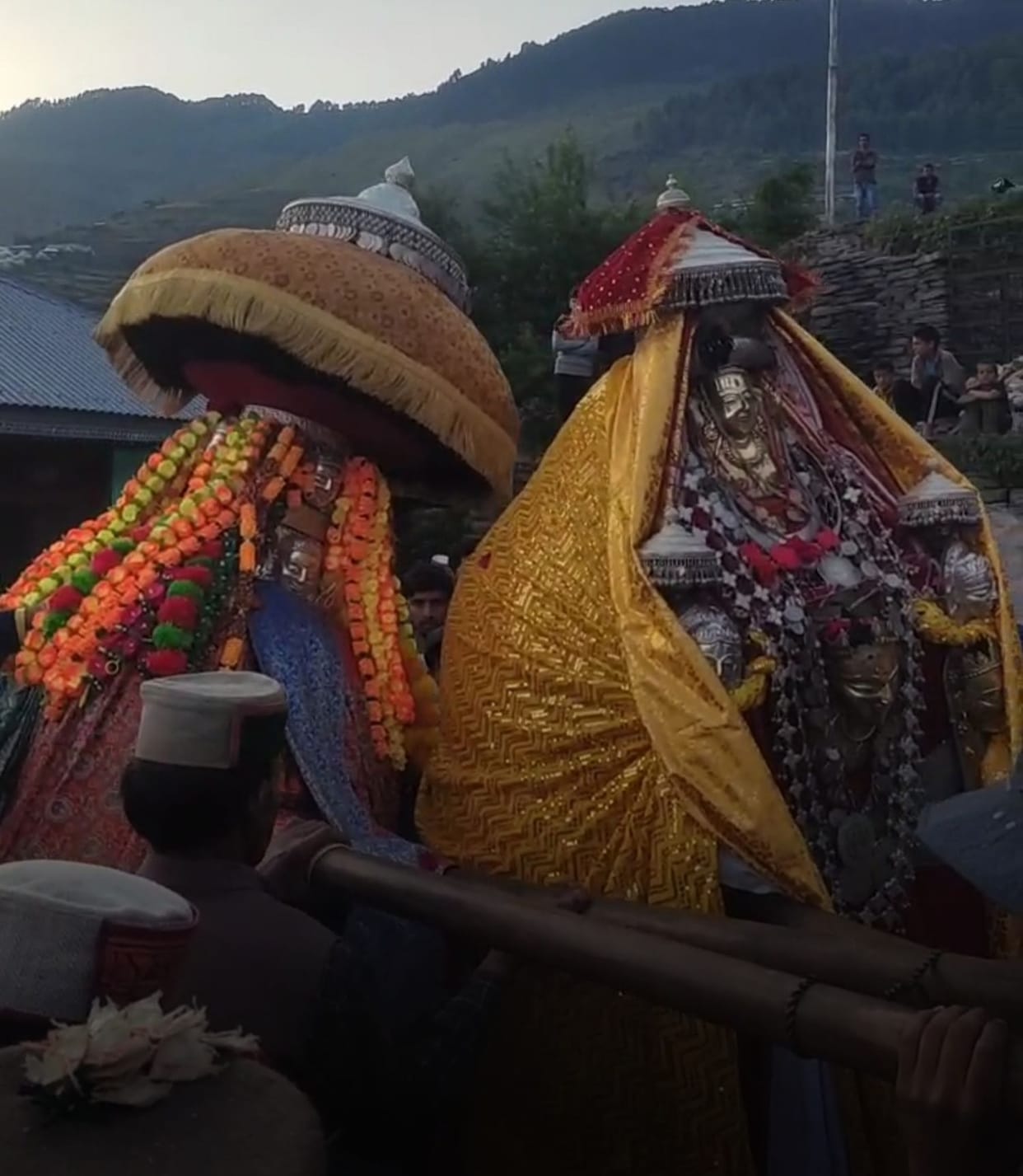 Raval Rishi welcomed Dev Takarasi Nag