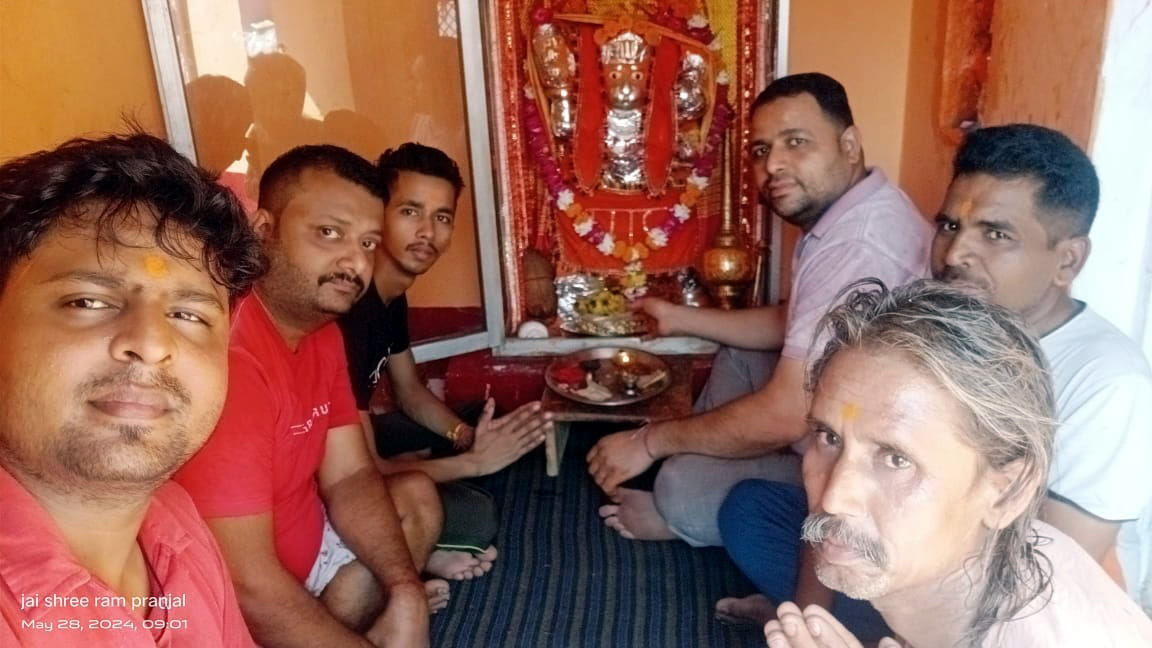 On the first Tuesday of Jyeshtha, the slogan of Bajrangbali echoed throughout the day.