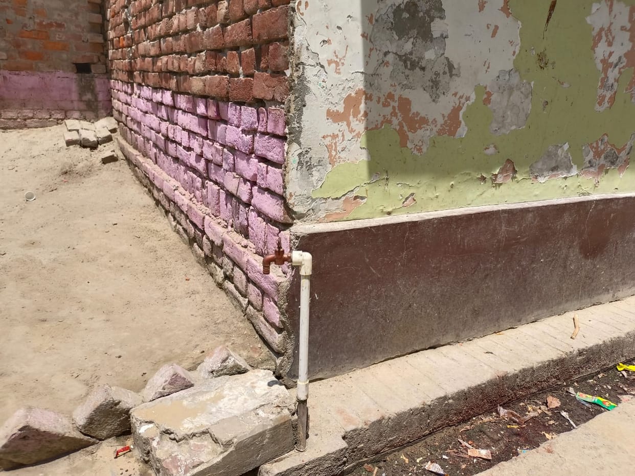 There was no water in Nirmal Nagar and slum since five days.