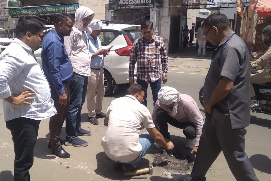 Quality of 2.2 km road built for Rs 1.25 crore will be checked, four samples filled