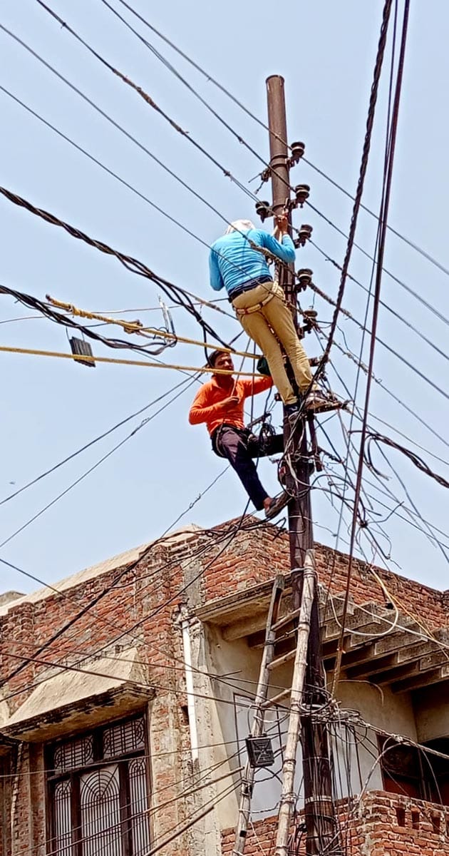 Five lakh people affected due to power failure