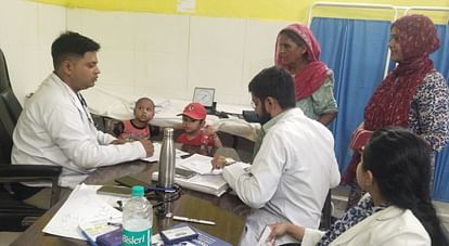 Ayodhya News: Fever and diarrhea wreak havoc, girl dies Fever and diarrhea wreak havoc, girl dies