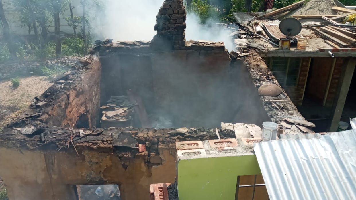 House burnt due to fire in Prain village of Langana, goods kept inside turned into ashes