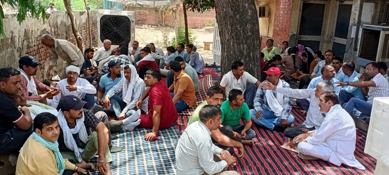 Fourth day of strike by electricity board employees continues