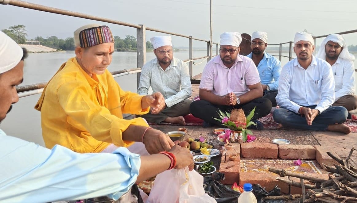 Red alert started on Sharda river