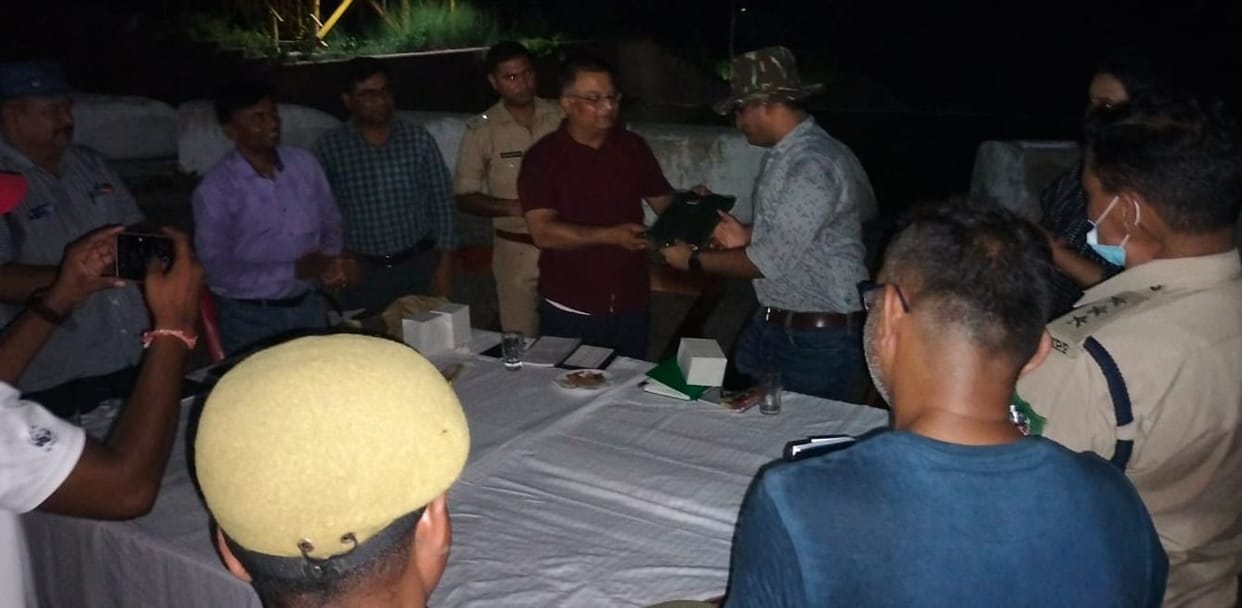 Teams of Uttarakhand and UP will do joint patrolling to stop forest crime.