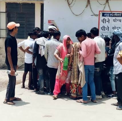 Drinking water system collapsed... leave alone AC in the wards, there is not even a cooler.