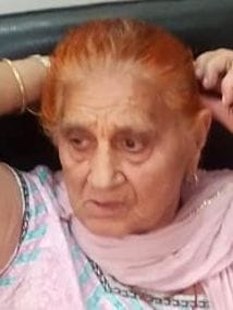 Old lady returning from Ayodhya did not get treatment in Begumpura Express, died