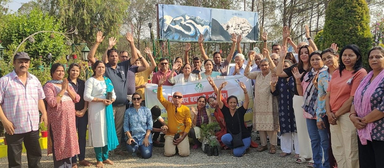 Seventh group of passengers welcomed in Pithoragarh