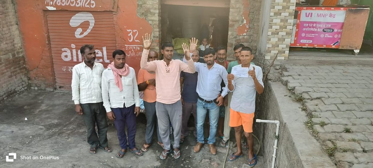 People drinking contaminated water in Nagar Panchayat