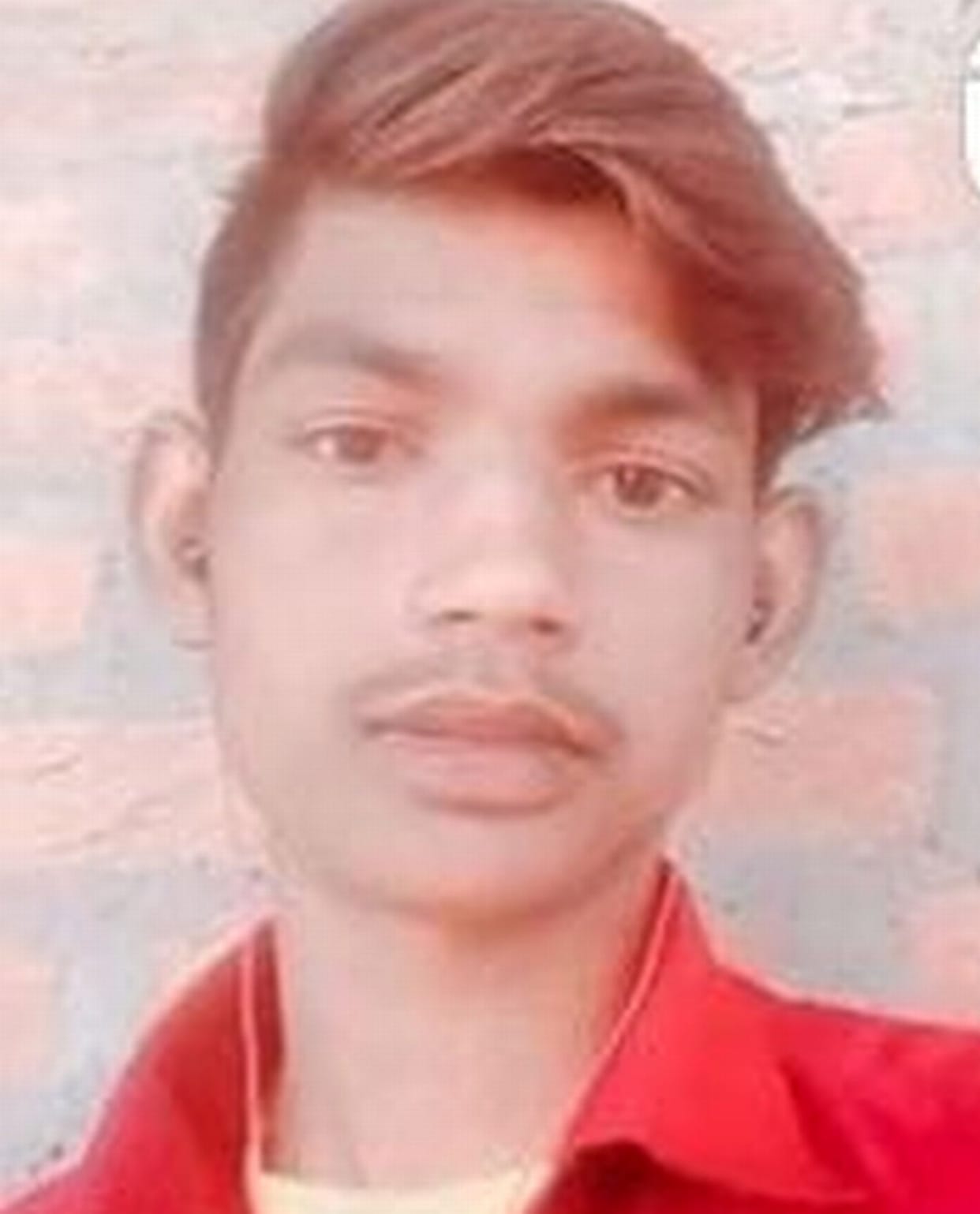 Grandson came to his grandfather's funeral, got washed away in the river while bathing in Ganga
