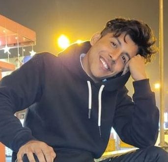 Bike rider lost his life due to collision with Scorpio, road jammed