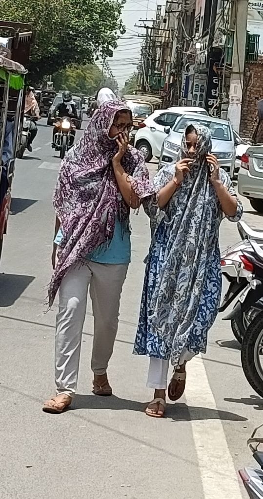 Relief from heat after rain, electricity remained disrupted for the second day