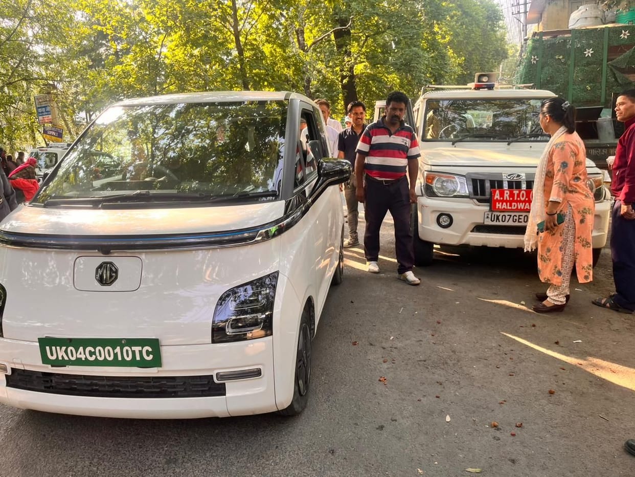 If the trial is successful, electric vehicles will be seen running on Zoo Marg.
