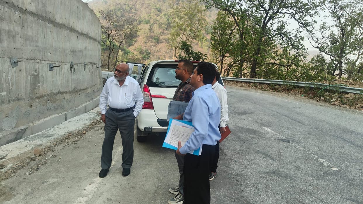 Construction work should be completed on time with quality: Yadav