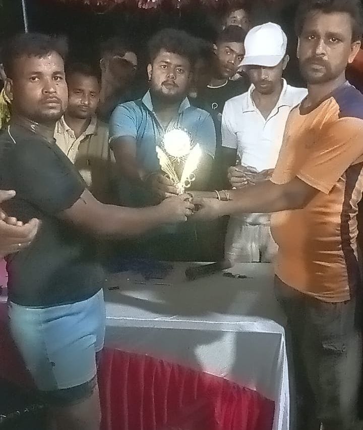 Gopiya Barrage was the winner and Babaganj team was the runner-up