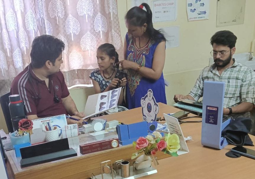 fever increases due to heat

and throat pain patients