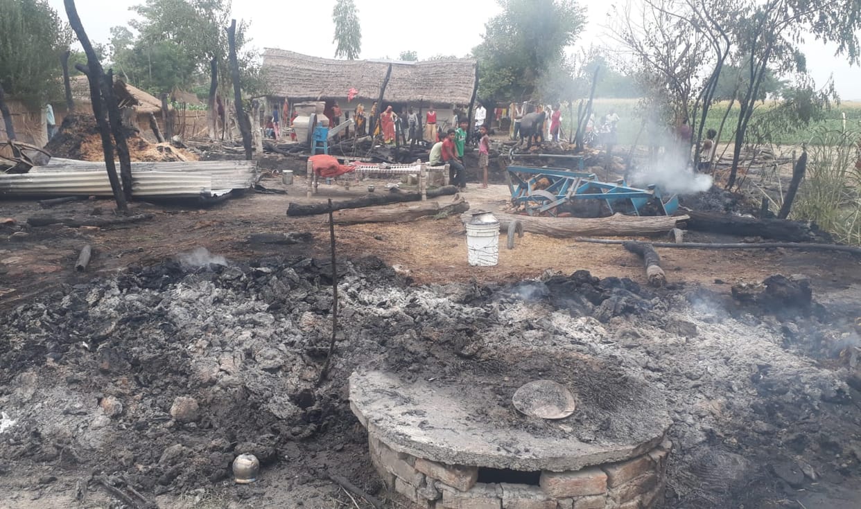 Three houses burnt due to firecrackers fired on daughter's Chhathi