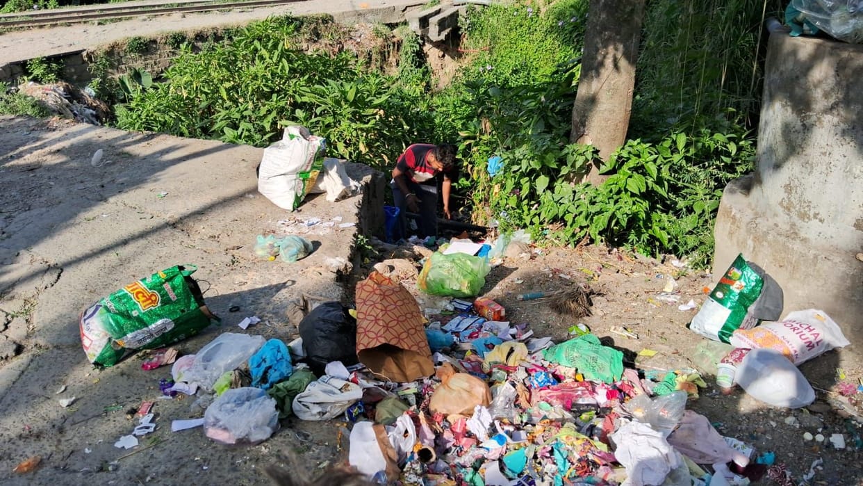 Questions raised on garbage collection scheme, rivers and drains filled with filth in Jogindernagar