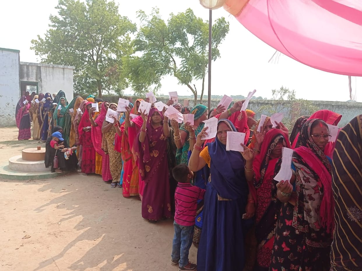 women ahead in polling