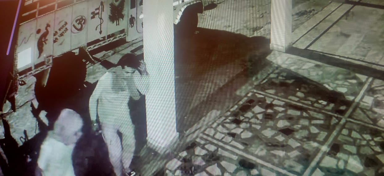 40 bags of wheat stolen from Maham grain market